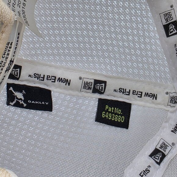 Oakley Silicon Bark Trucker Hat White Mesh Stretch Fit Medium Large Casual - Picture 8 of 10